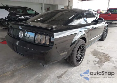 2008 Ford Mustang V6 Deluxe/V6 Premium из США, поврежденный, VIN 1ZVHT80NX85131436